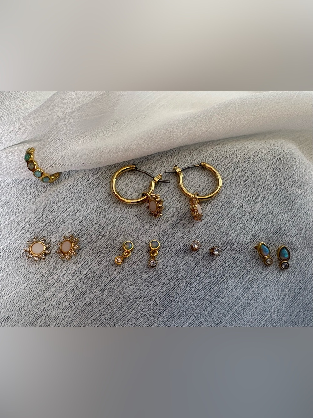 Francesca's Collections Sunny Gold Earrings Set